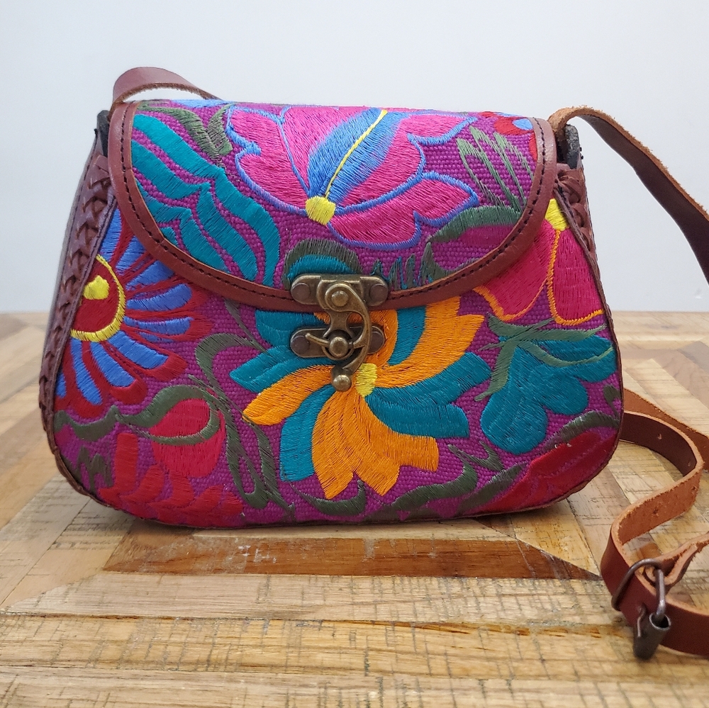 Handcrafted Mexican Leather And Embroidery Bag
